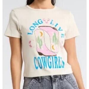 Nordstrom NWT Sz Lg Baby Tee Tshirt Long Live Cowgirls Boots South Western Cacti